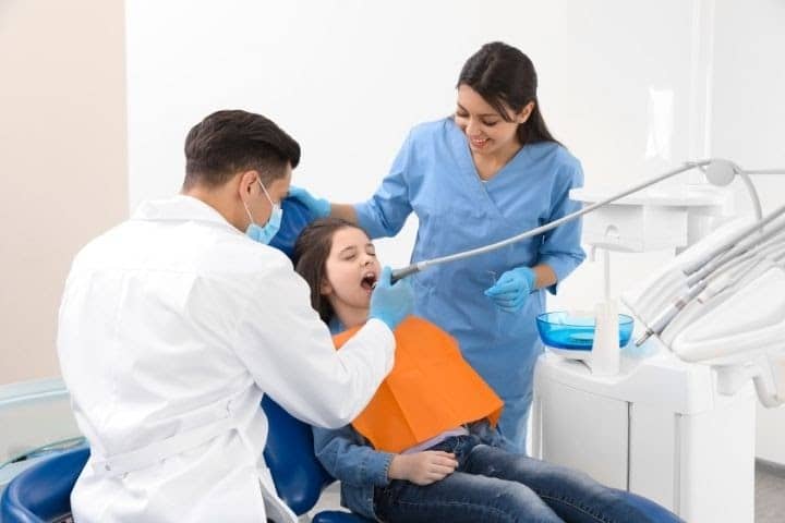 dental assistant training school