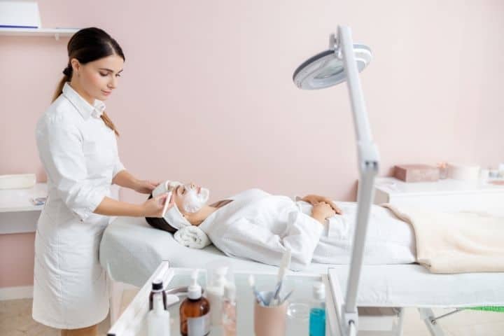 esthetician career