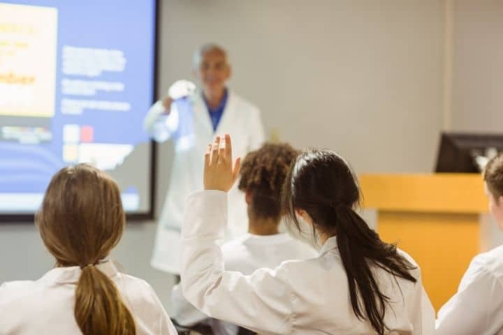 Read more about the article What to Look for in a Medical Training College