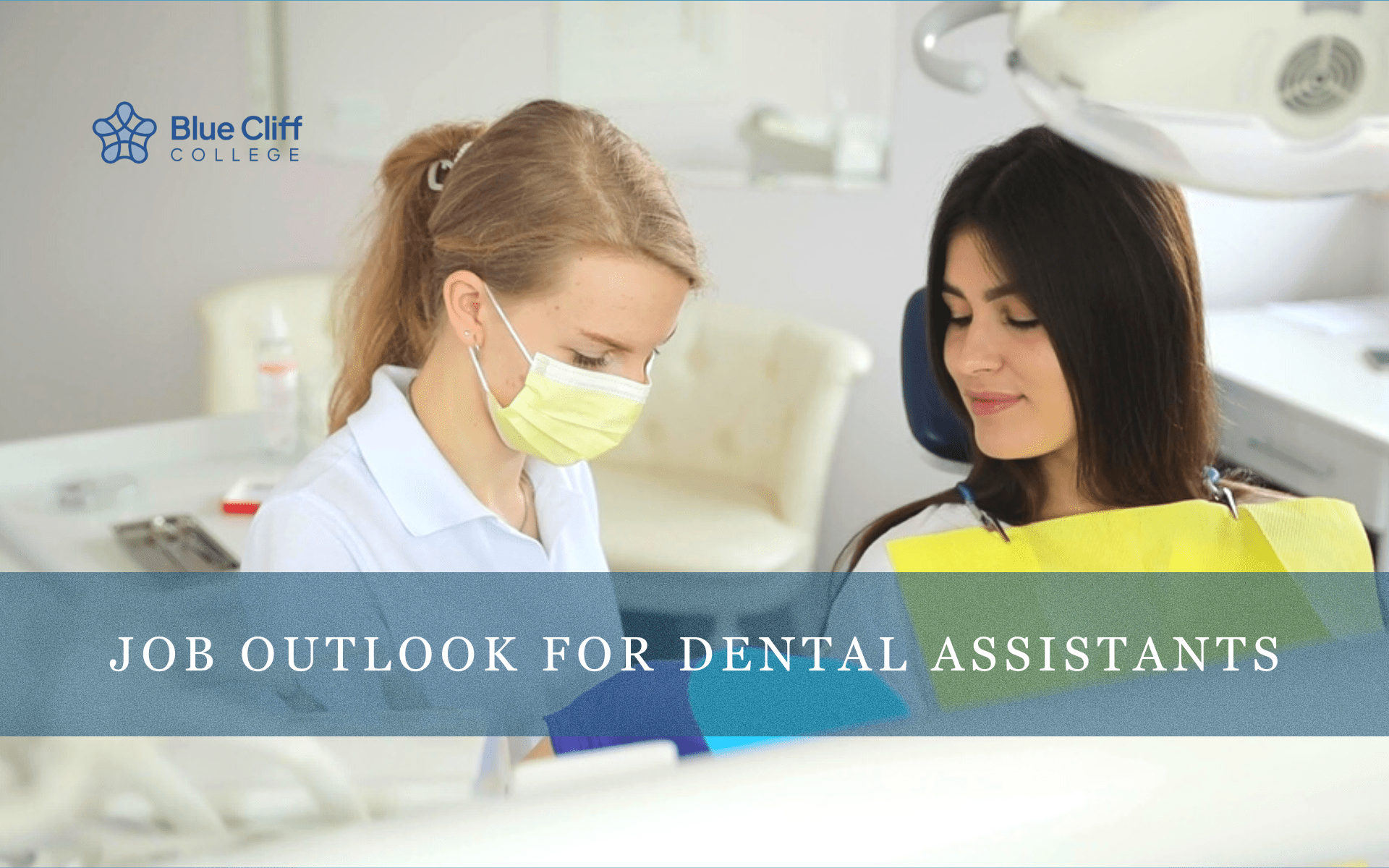 Read more about the article Job Outlook for Dental Assistants: Why it’s Time to Make a Career Switch